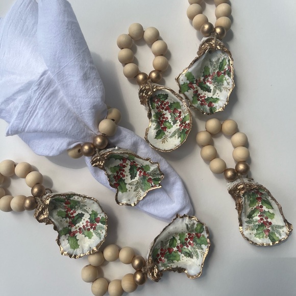 Set of 6 Decoupaged Oyster Shell Napkin Rings, Holly - Picture 2 of 12
